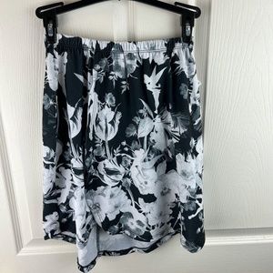 Disney Parks Boutique Tinker Bell Wrap Skirt Black White XS